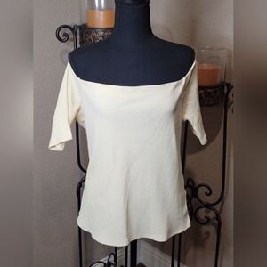 H&M Cream Off-Shoulder Ribbed Blouse. Size XL. NWT